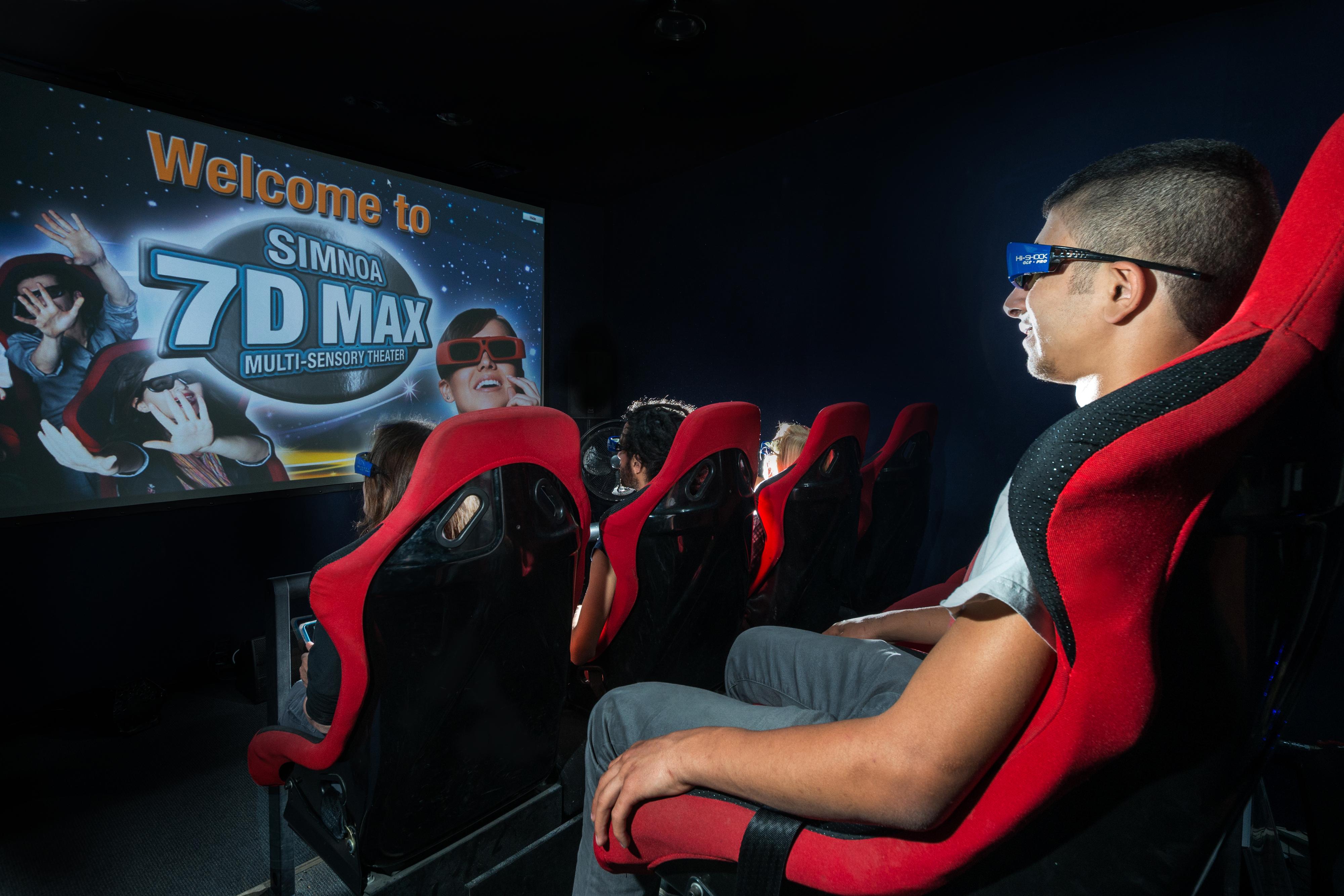 ليوناردو كلوب هوتيل البحر الميت - شامل كلياً نيفيه زوهار المظهر الخارجي الصورة A 7D movie theater in Dubai, United Arab Emirates