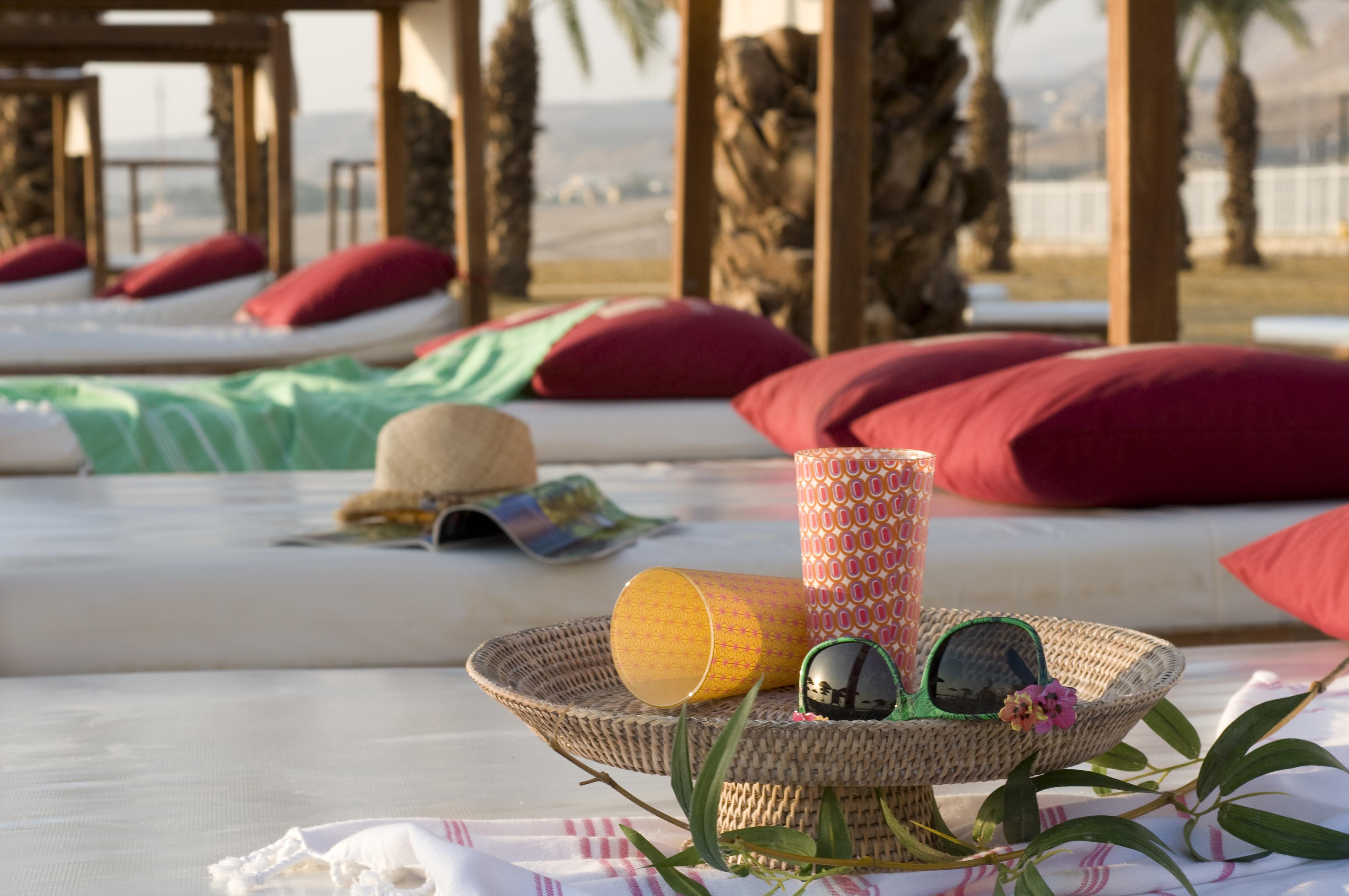 ليوناردو كلوب هوتيل البحر الميت - شامل كلياً نيفيه زوهار المظهر الخارجي الصورة Beach at the resort